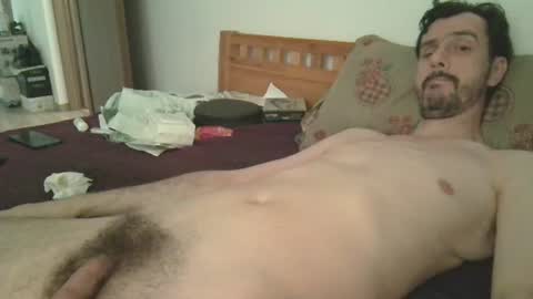 Snapshot of slim38 chatting on July 2026 04:19:01 AM Alin online show from July 2026 04:19:01 AM