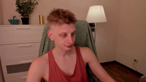 Andy online show from November 2025 07:53:01 AM