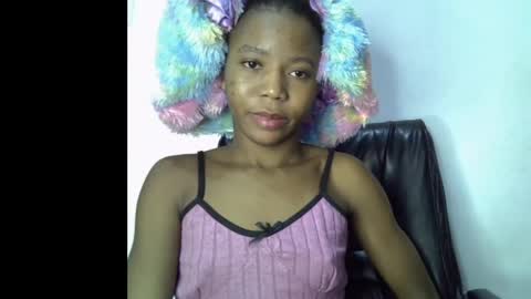 Snapshot of slim_ebonypet chatting on May 2026 03:55:01 AM Crystal online show from May 2026 03:55:01 AM