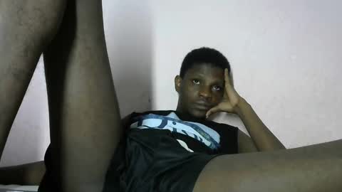 Snapshot of slim_long01 chatting on December 2024 08:18:01 AM slim long01 online show from December 2024 08:18:01 AM