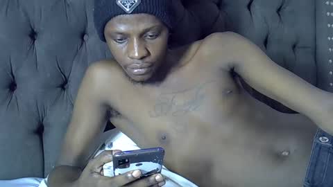Snapshot of slim_long01 chatting on October 2025 08:45:02 AM slim long01 online show from October 2025 08:45:02 AM
