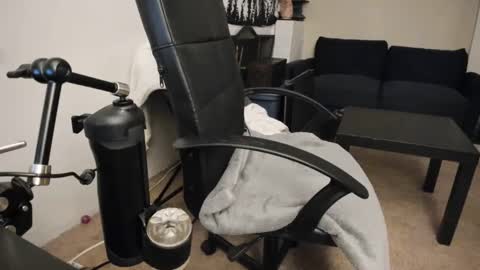 Slimguerrilla online show from December 2024 01:04:02 AM