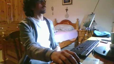 SlimTeaser089 online show from January 2026 08:47:01 PM