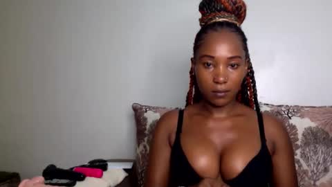 slimy_baiby online show from February 2026 06:48:01 PM