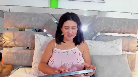 slut_milf_ online show from July 2026 04:53:02 PM