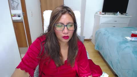 Slutdirtyxxx online show from December 2024 09:33:02 AM