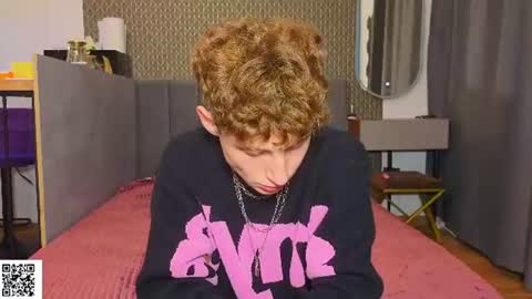 sluttsavage online show from August 2026 06:22:01 PM