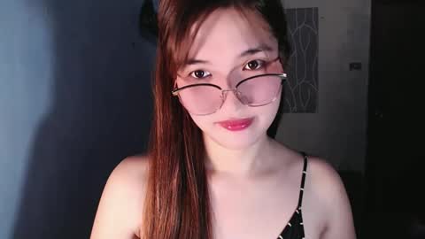 slutty_hannaxx online show from March 2026 07:18:02 PM