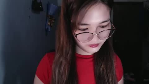 slutty_hannaxx online show from April 2026 01:03:01 AM