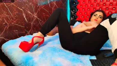 Ana    online show from February 2026 06:26:01 AM