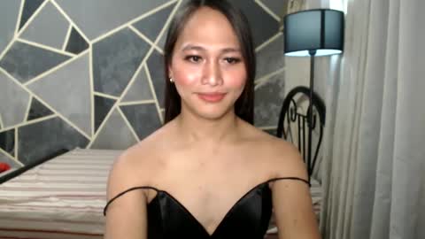Snapshot of slutty_yesha chatting on December 2024 03:11:01 PM Slutty yesha online show from December 2024 03:11:01 PM