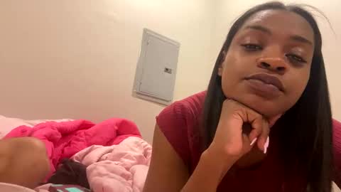 Snapshot of sluttyduchess1 chatting on June 2026 04:46:01 AM sluttyduchess1 online show from June 2026 04:46:01 AM