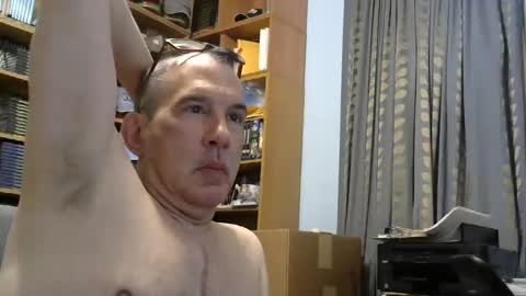 sluttyslave81 online show from October 2025 05:06:01 AM