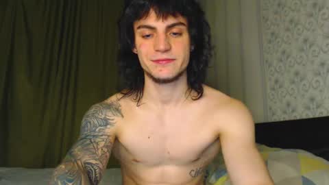 Gus online show from November 2025 04:28:01 PM