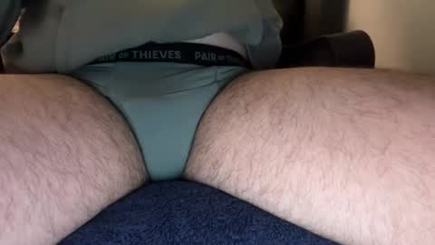 Snapshot of sm4lldud3 chatting on December 2024 11:05:02 PM sm4lldud3 online show from December 2024 11:05:02 PM