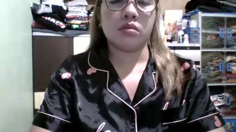 Snapshot of small_boobs59 chatting on February 2025 01:19:01 PM Lovewella online show from February 2025 01:19:01 PM