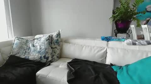 Daddy online show from February 2025 04:21:01 PM