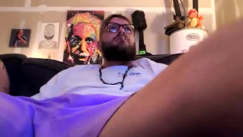 smalltownbigman online show from March 2026 01:06:02 AM