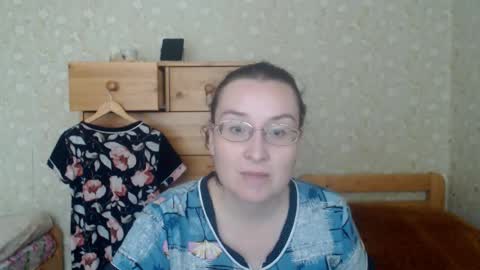 smart_rose online show from November 2025 11:23:02 AM