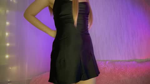 Jess online show from January 2025 10:45:02 PM