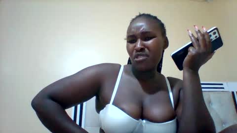 Snapshot of smartqueen1 chatting on April 2026 02:27:02 AM Katerina online show from April 2026 02:27:02 AM