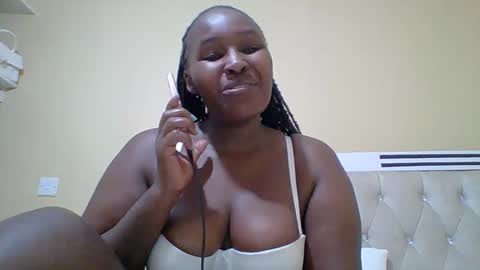 Snapshot of smartqueen1 chatting on May 2026 03:05:01 PM Katerina online show from May 2026 03:05:01 PM