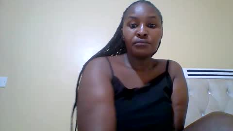 Snapshot of smartqueen1 chatting on May 2026 01:25:02 AM Katerina online show from May 2026 01:25:02 AM