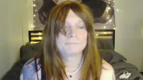 SmashingSamantha online show from October 2025 09:13:02 PM