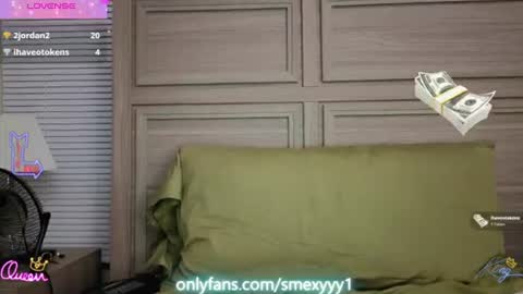 Snapshot of smexy_bun chatting on July 2026 06:16:01 AM Smexy online show from July 2026 06:16:01 AM