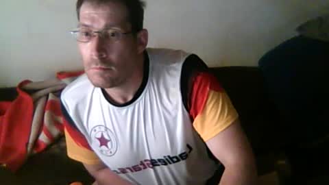 Snapshot of smi35 chatting on July 2026 11:46:02 AM smi35 online show from July 2026 11:46:02 AM
