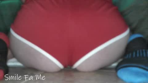 Snapshot of smilefame123 chatting on October 2025 06:38:02 PM Smile Fa Me online show from October 2025 06:38:02 PM