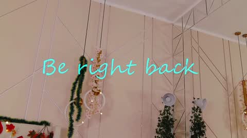 Mia online show from January 2025 08:26:02 AM