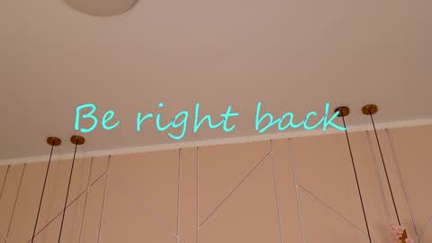 Mia online show from January 2025 08:13:02 AM