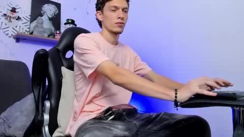 SMIT  online show from January 2025 08:24:01 PM