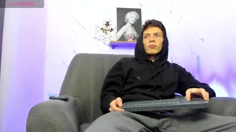 SMIT  online show from January 2025 05:01:02 AM