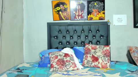 Smith  online show from February 2025 09:32:01 PM