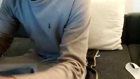 Smokeandwatching online show from January 2025 01:05:02 AM