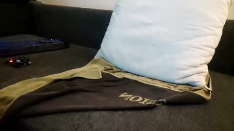 Smokeandwatching online show from January 2025 03:57:01 AM