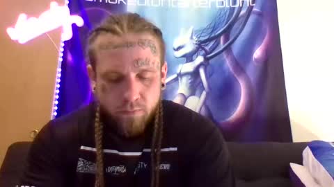 smoke online show from April 2026 02:03:02 AM