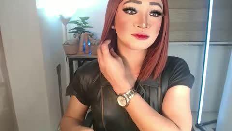 Snapshot of smokeprincess chatting on February 2025 05:33:01 PM Amanda online show from February 2025 05:33:01 PM