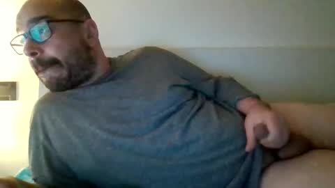 Snapshot of smoker985 chatting on January 2025 08:22:01 AM smoker985 online show from January 2025 08:22:01 AM