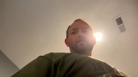 smokeymt420 online show from April 2026 12:21:02 PM