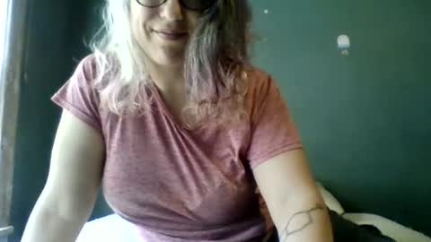 snack05 online show from June 2026 04:22:01 PM