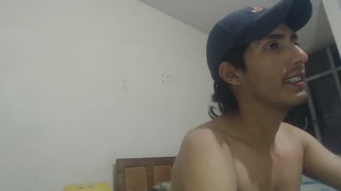 snackontime19 online show from October 2025 05:13:01 AM