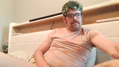 snackonzach online show from June 2026 12:26:01 AM