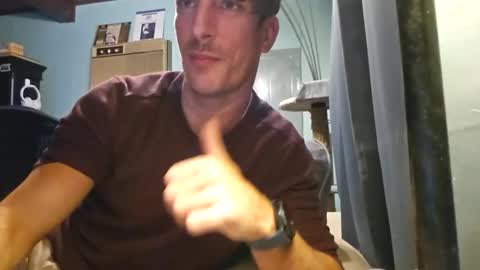 Snackyyyy online show from April 2026 01:14:02 AM