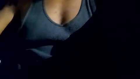 snomann01 online show from January 2025 11:41:02 AM