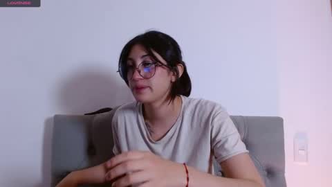 IG     OF red moonn online show from December 2024 05:22:01 PM