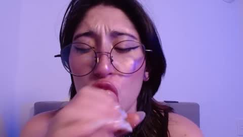 IG     OF red moonn online show from December 2024 11:52:02 AM