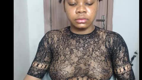 snowdrop5 online show from November 2025 07:37:01 PM